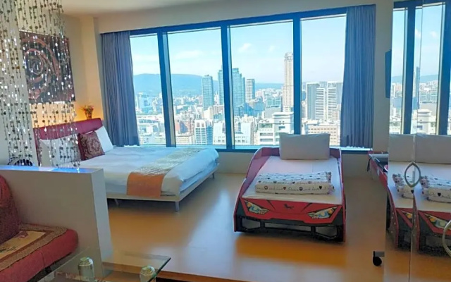 85大樓海景街景房