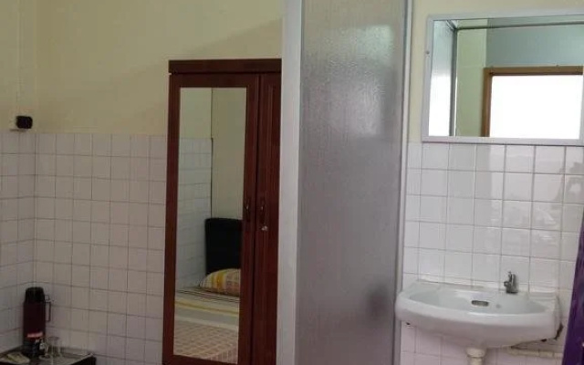 Kabin Guest House