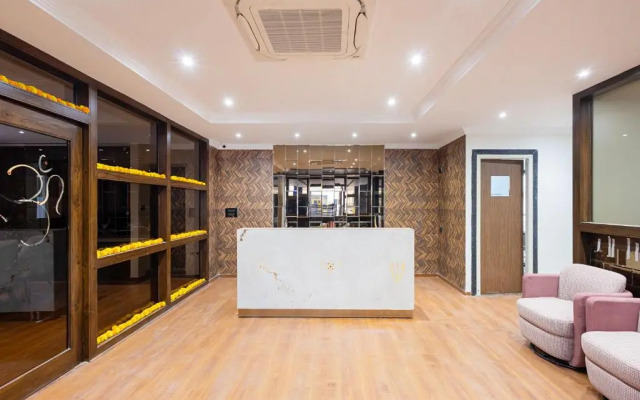 ELYSIUM Premier Suites Hitec City