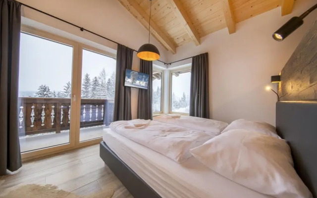 Amazing Chalet in Neukirchen near Wildkogel Ski Arena