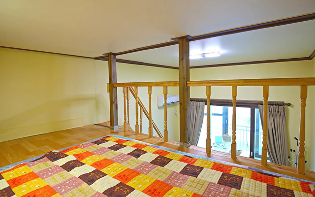 Pohang Guryongpo Ara Pension