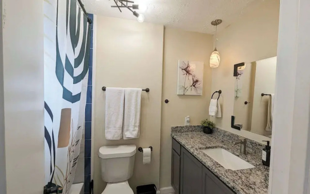 Vibrant Getaway Say Hello to the Best of Houston
