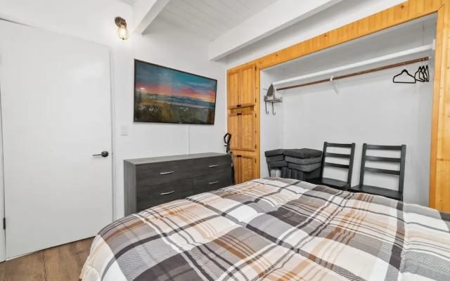 Vanderhut Chalet