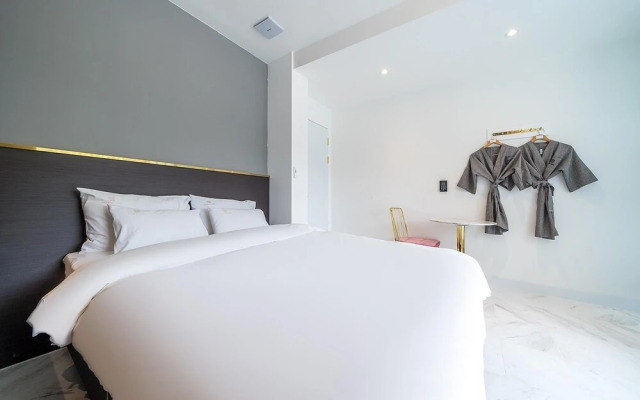 Yangpyeong Riverion Hotel