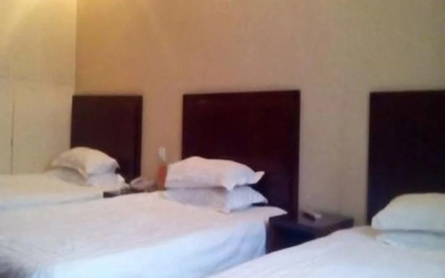 Yiwu Ruixin Business Inn