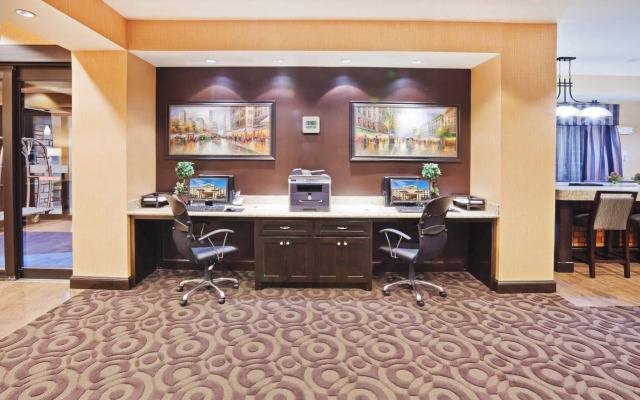 Holiday Inn Express & Suites Denton North by IHG