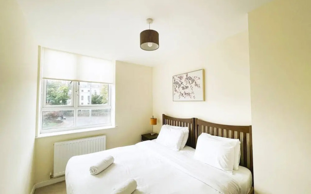 Golden Heights 7