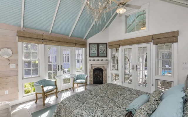 Glamorous Cabana