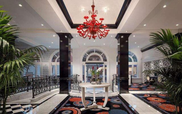 Hotel Shattuck Plaza