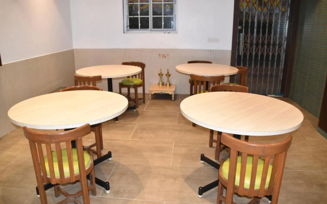 Hotel Aarush Inn