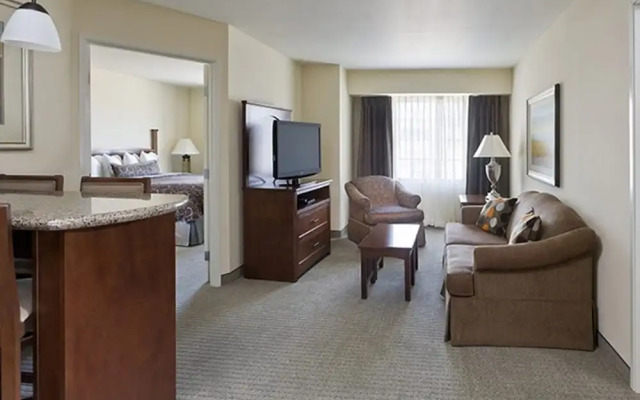Staybridge Suites Irving Las Colinas by IHG