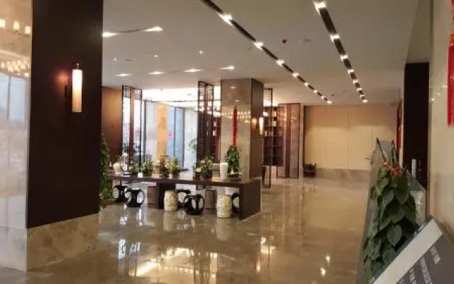 Star Bay Intelnational Hotel