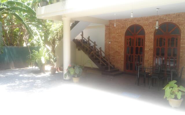 Savinrose Safari Hotel вид на фасад