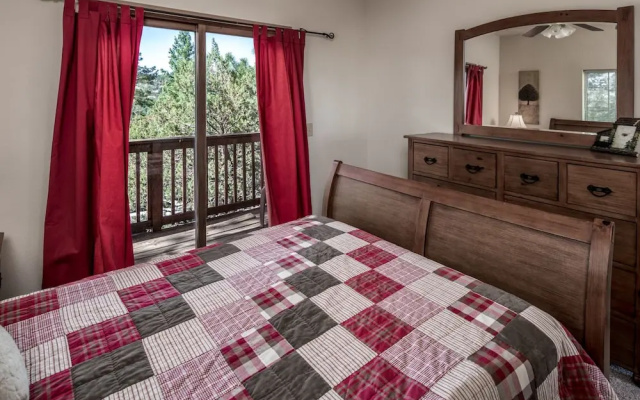Aviator - Three Bedroom Cabin