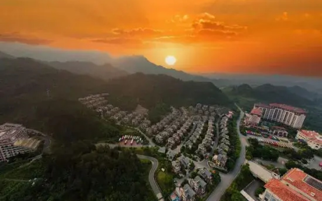 Yunshe Fenghuangtai holiday home (Country Garden, Zhangjiajie)