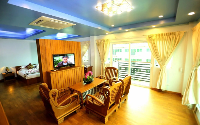 Hotel Sincere Smile Yangon