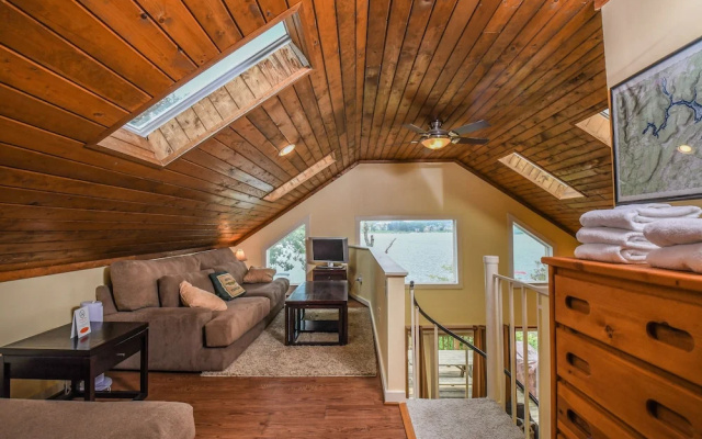 Hartwood Village 3 Bedroom Townhome #13