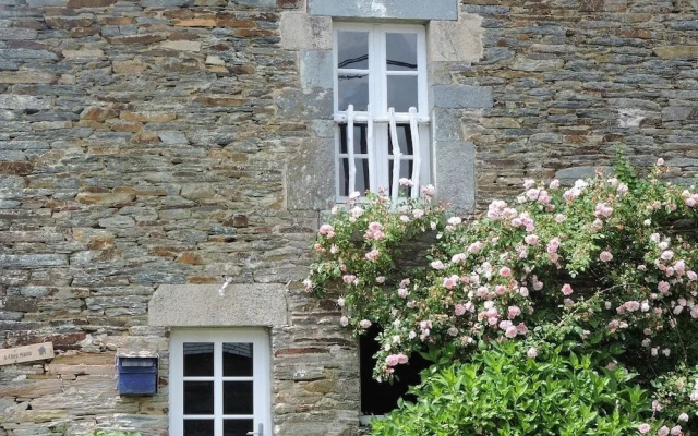 Hébergements Insolites de Quénécan
