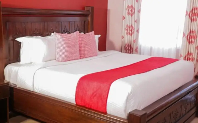 Skyward Mua Hotel