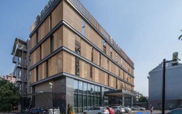 Wassim Hotel Shanghai Chuansha Metro Station
