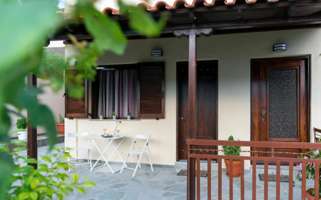 Avli Apartments