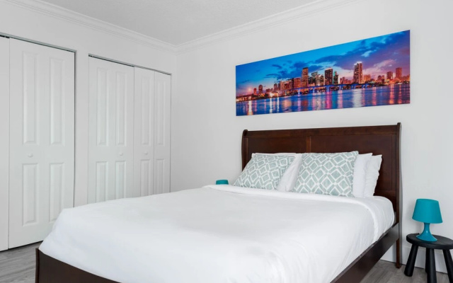 Smart 1BR in Coconut Grove by Sonder