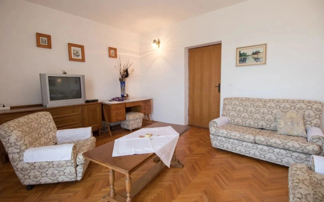 Apartments Josip