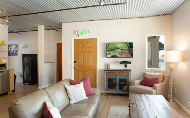 90 San Luis Street Unit C