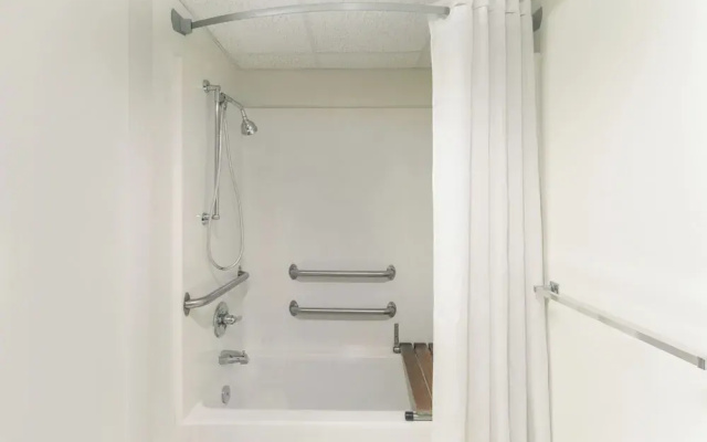 Budget Inn and Suites