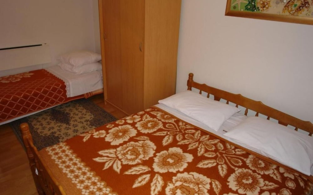 Apartments Nikolina
