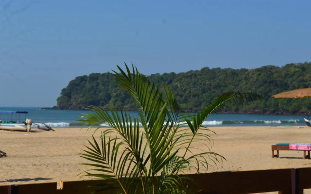 Anantra Sea View Resort