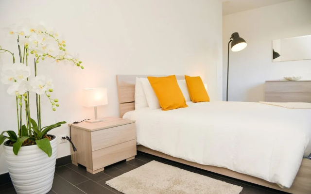 Central Plaza Apartment Brè in Lugano
