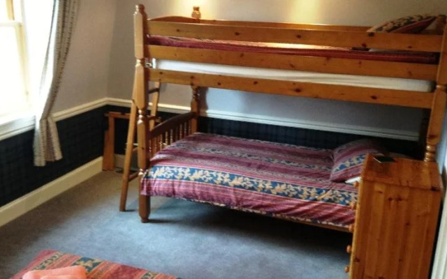 Rathan House - Guesthouse at Eskbank