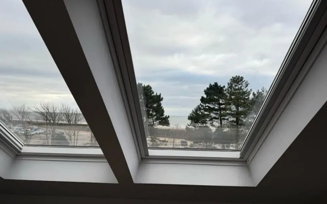 Sea Breeze 1-bed Retreat With Parking