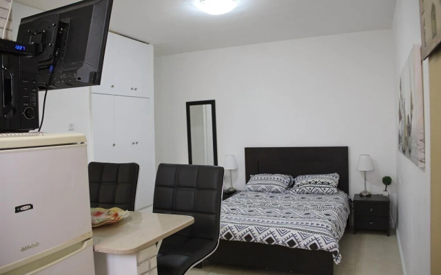 GK Apartments  - Gad Mahnes 25