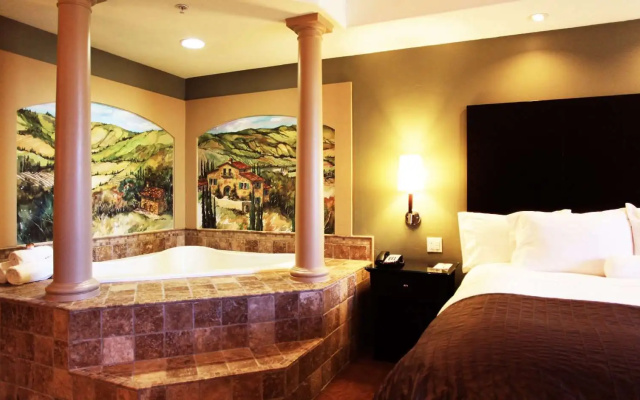 Bellasera Hotel & Suites Paso Robles, Tapestry by Hilton