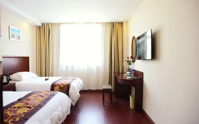 GreenTree Inn PuDong Disney Resort Airport Town Express Hotel