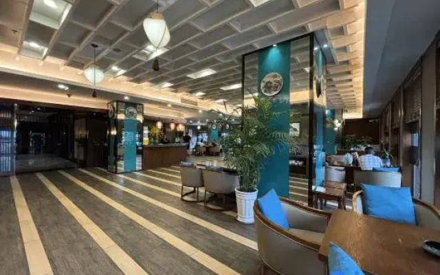 Jingfang X E-Sports Hotel (Guanghua Park Subway Station)