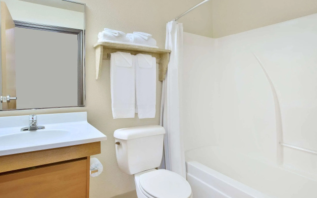 WoodSpring Suites Lincoln Northeast I-80