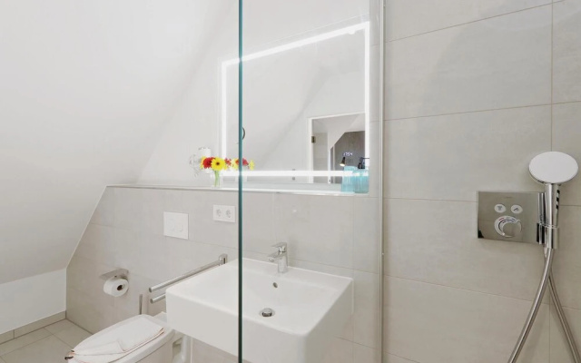 Amazing Apartment in Putbus/rügen With 1 Bedrooms and Wifi