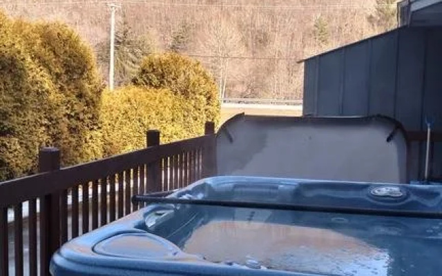 Val Roc Motel