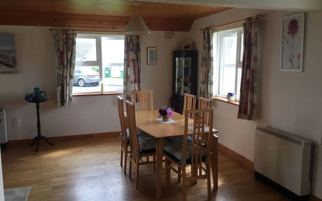 Cliff View, No 2 Knockrahaderry
