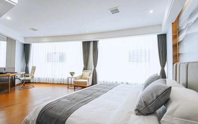 Greentree Eastern Anshun Town Huangguoshu Avenue J