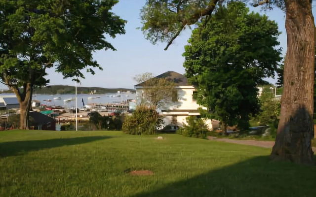 Grist Mill Landing - Five Bedroom Townhome