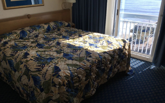 Yachtsman Ocean Front Resort