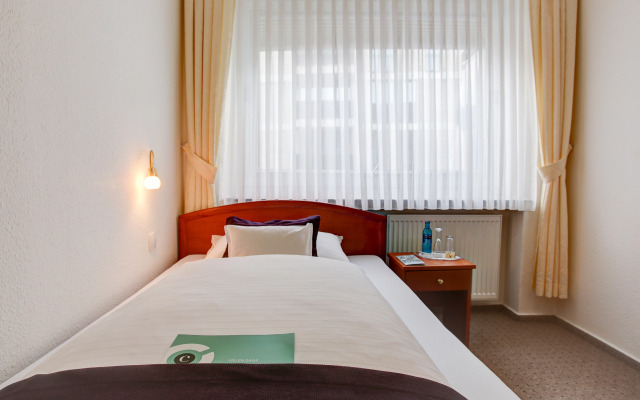 Hotel Consul