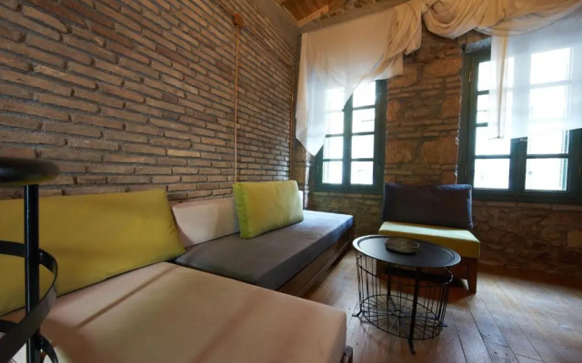 Athenian Residences