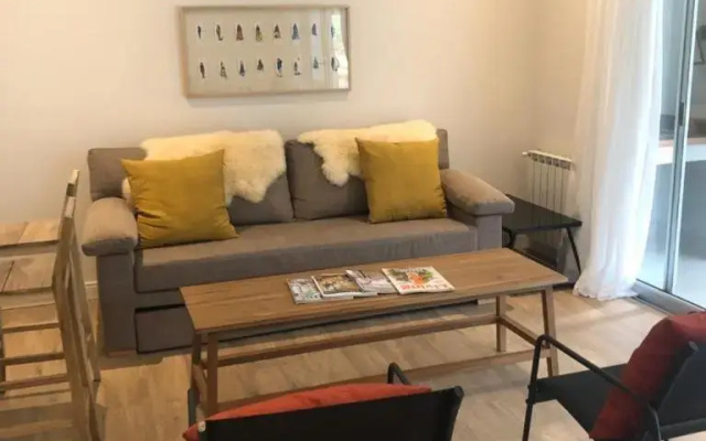 DEPARTAMENTO para 4 personas EN BARRIO CERRADO!!