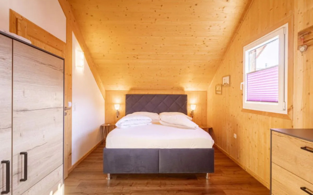 Premium FH #35 mit IR-Sauna&Sprudelbad