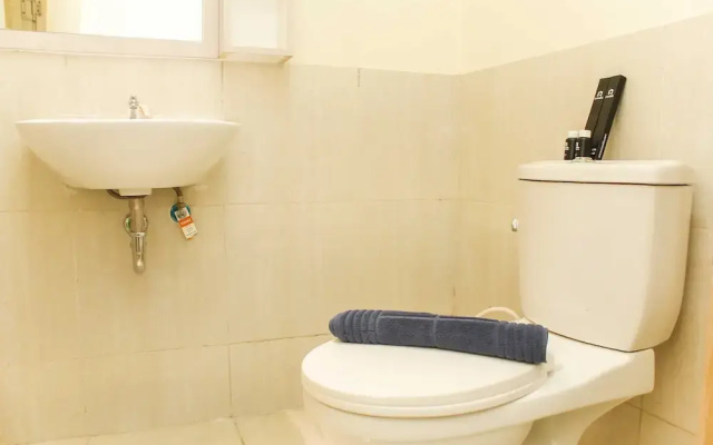 Comfort Stay 2Br at Meikarta Apartment